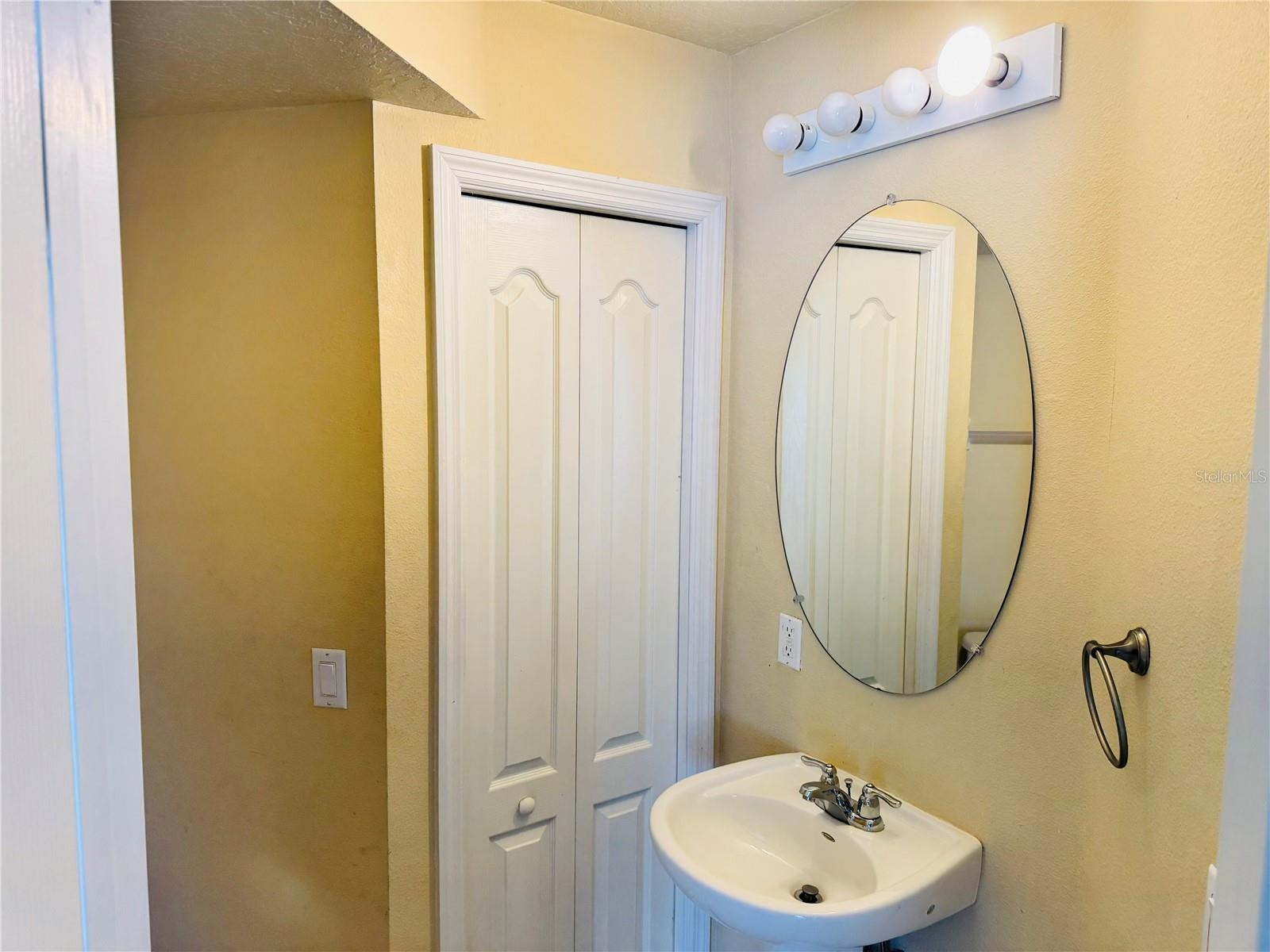 353 CAPE HARBOUR LOOP #102, BRADENTON, FL, 34212