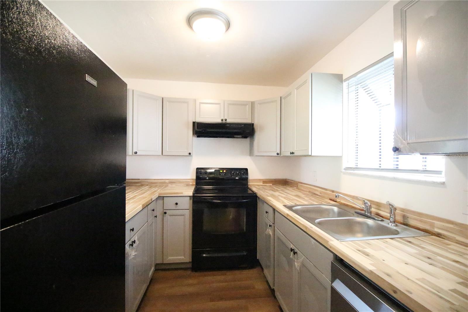 2300 SW 43RD ST #B1, GAINESVILLE, FL, 32607