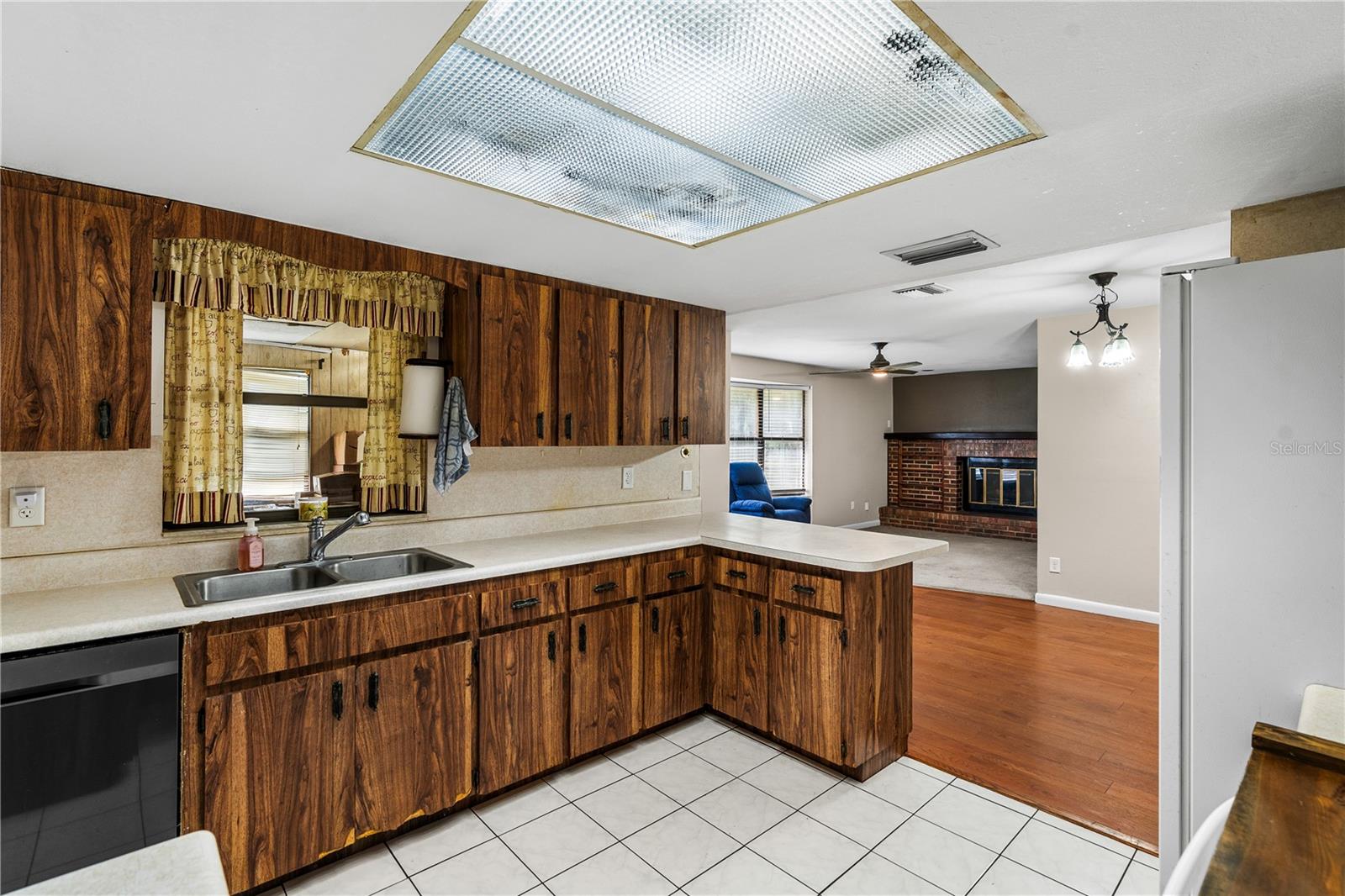 1811 MARTIN RD, DOVER, FL, 33527