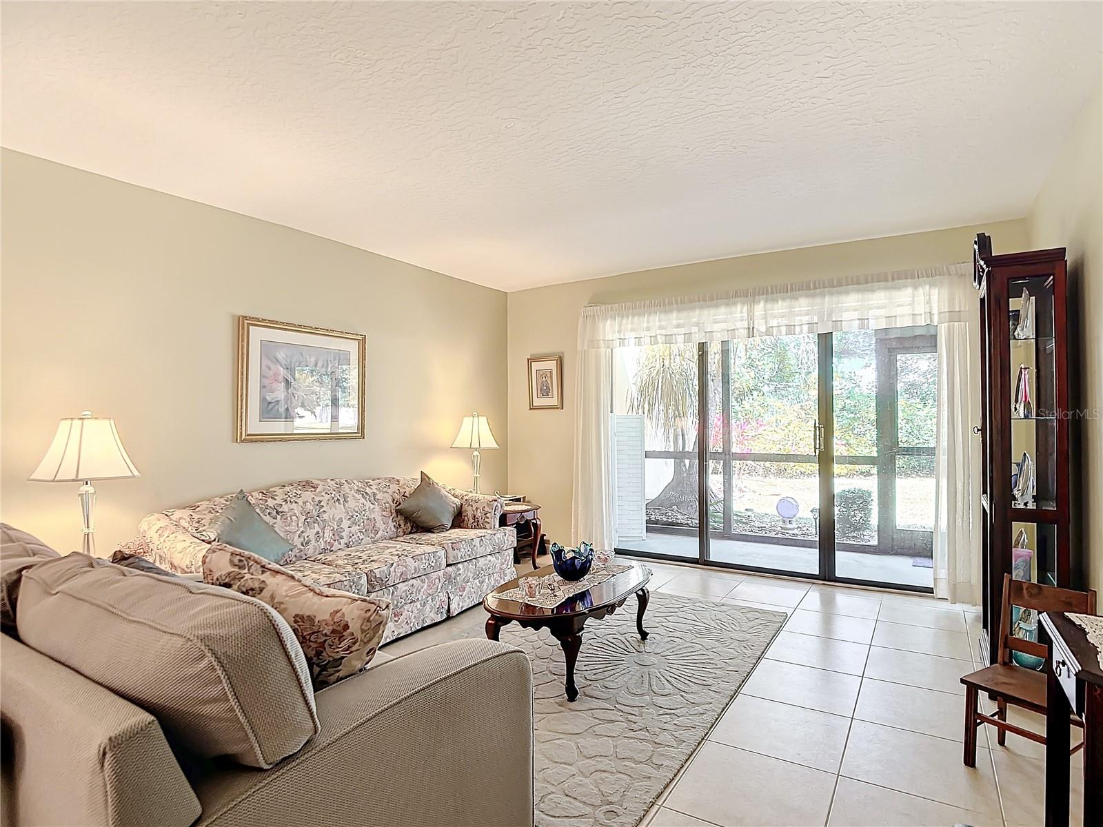 235 COUNTRY CLUB DR, MELBOURNE, FL, 32940