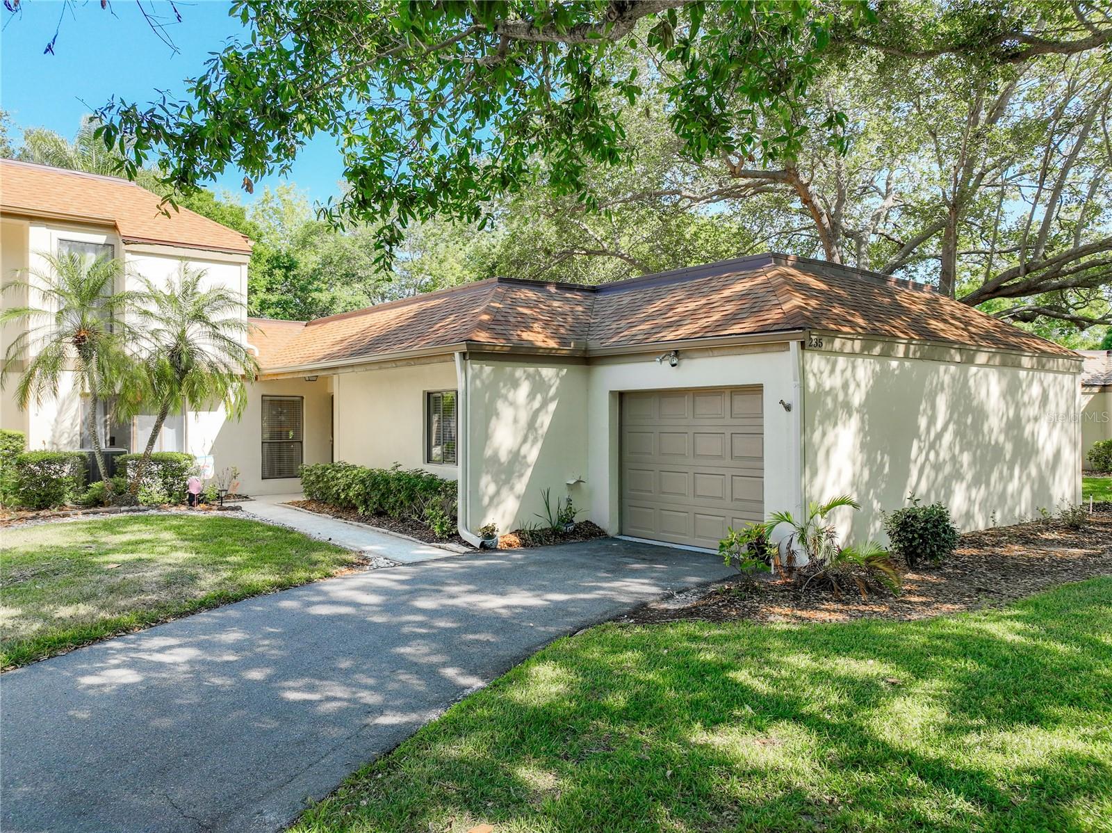 235 COUNTRY CLUB DR, MELBOURNE, FL, 32940
