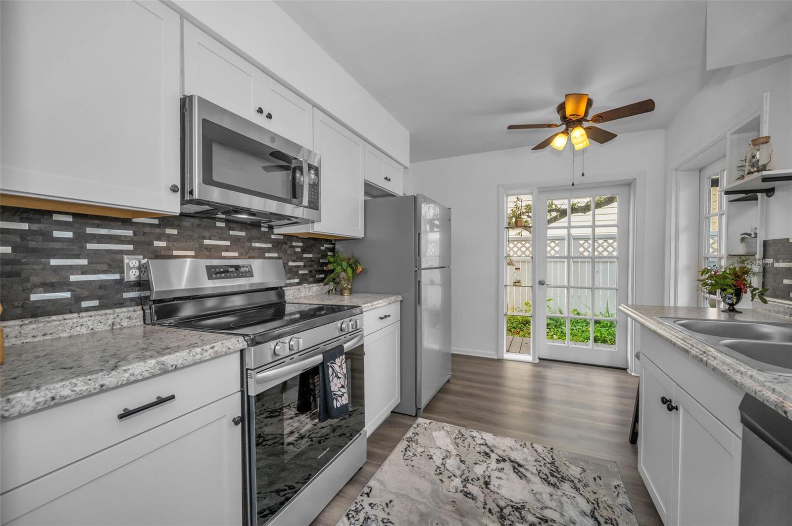335 TUCKER ST, SAFETY HARBOR, FL, 34695