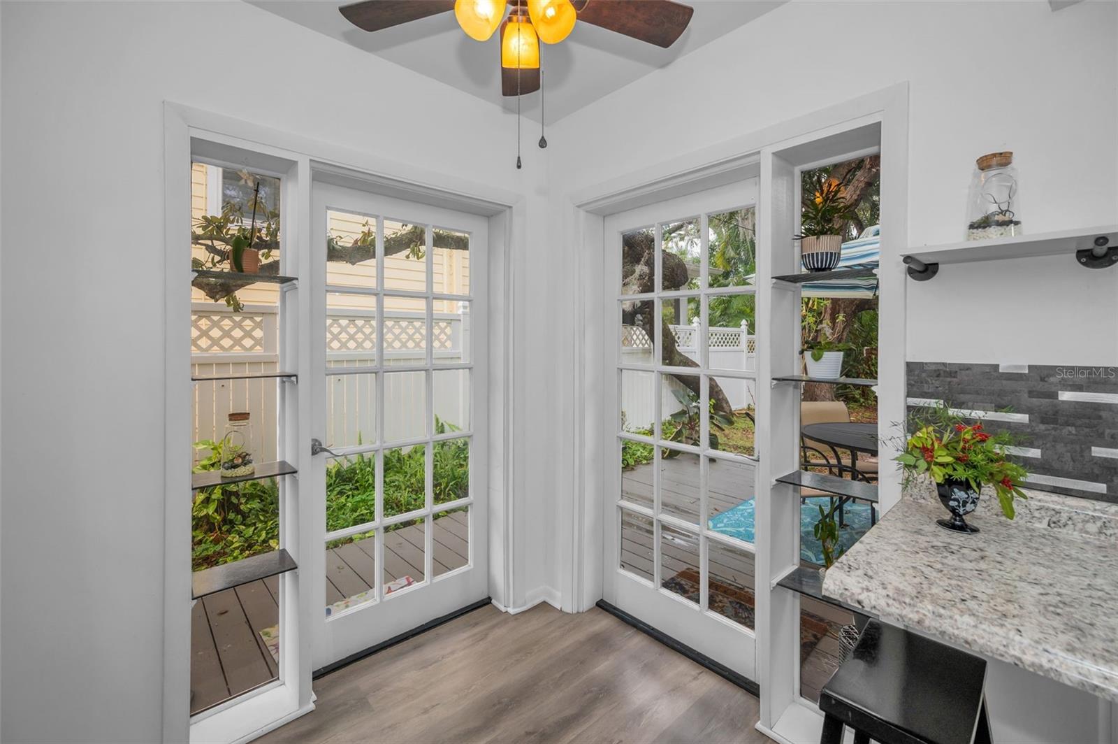 335 TUCKER ST, SAFETY HARBOR, FL, 34695