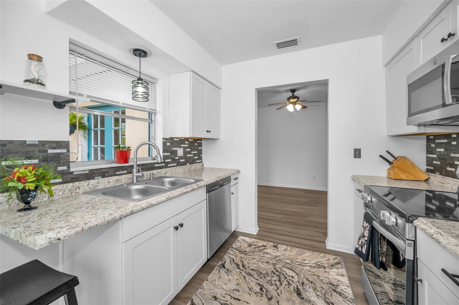 335 TUCKER ST, SAFETY HARBOR, FL, 34695