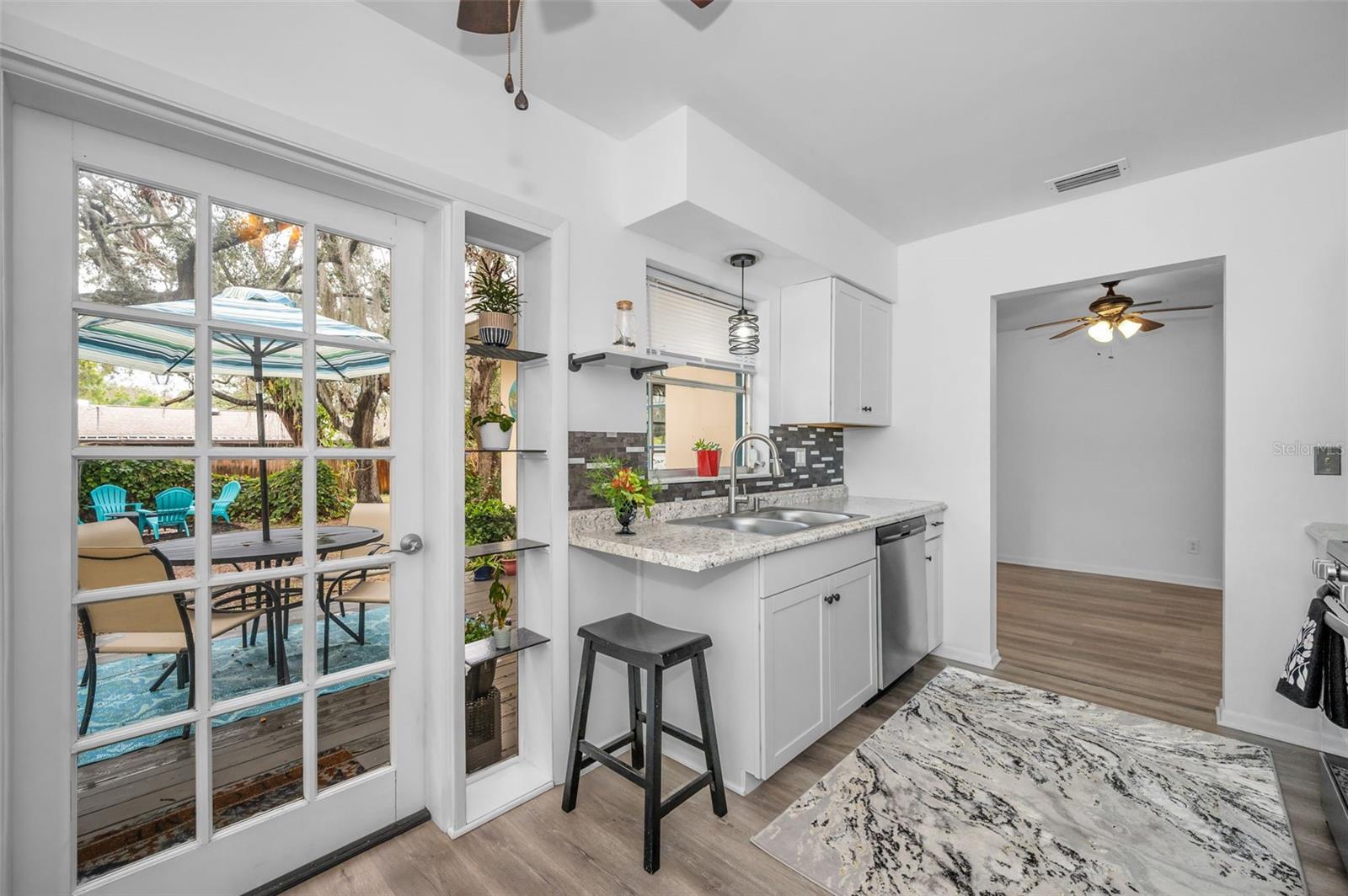 335 TUCKER ST, SAFETY HARBOR, FL, 34695