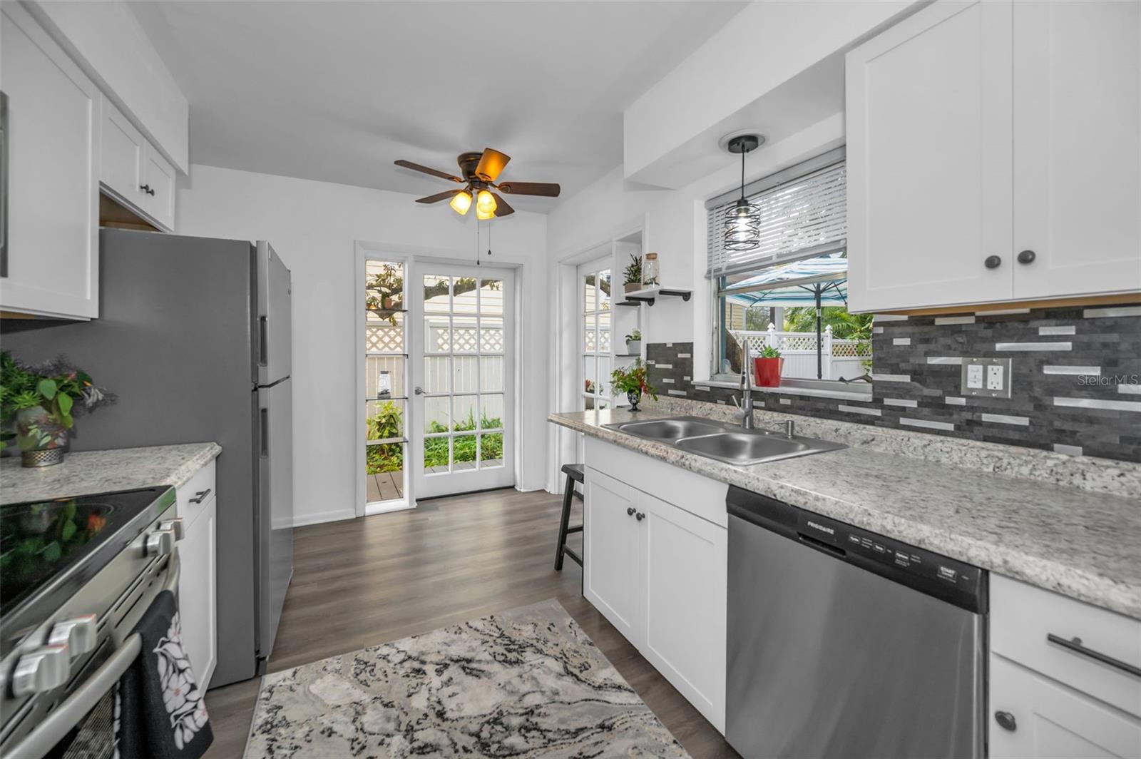 335 TUCKER ST, SAFETY HARBOR, FL, 34695