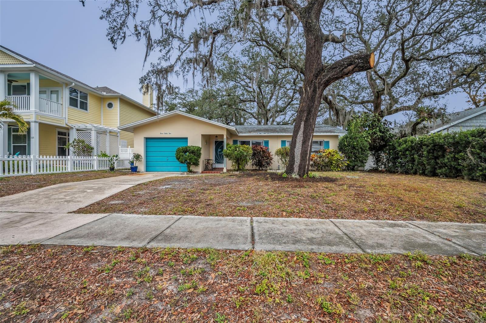 335 TUCKER ST, SAFETY HARBOR, FL, 34695