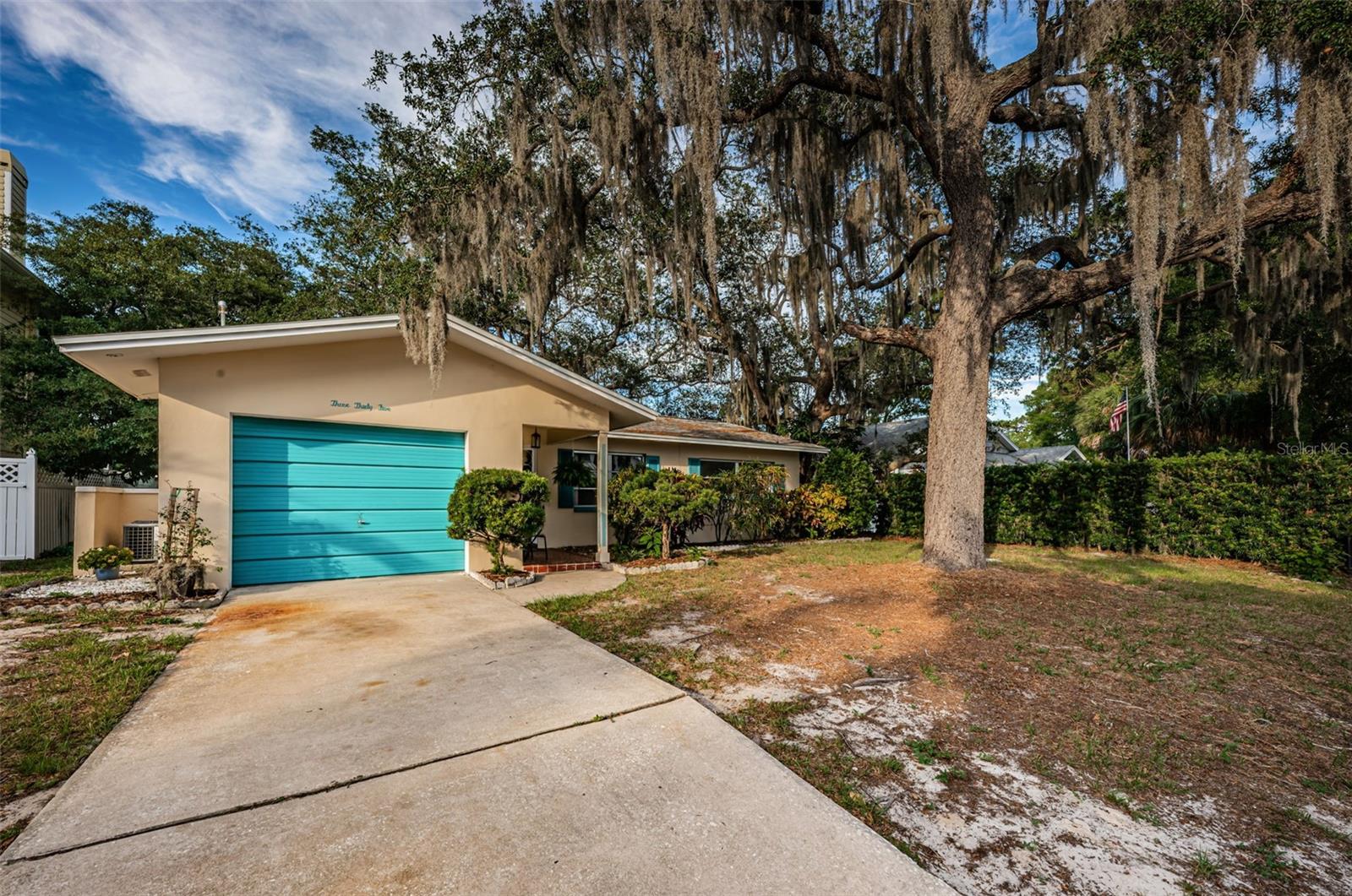 335 TUCKER ST, SAFETY HARBOR, FL, 34695