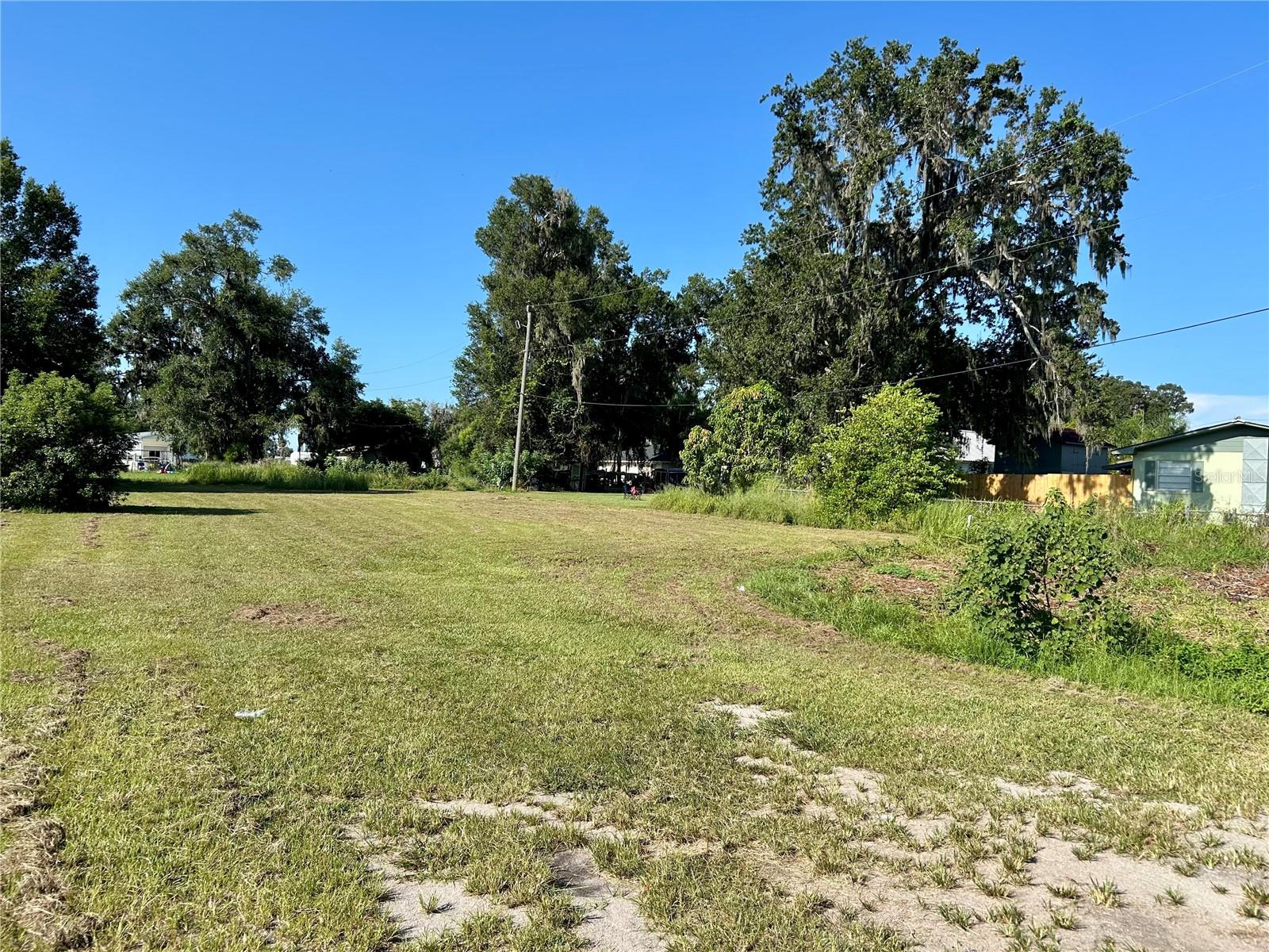 109 ORANGE ST, BOWLING GREEN, FL, 33834