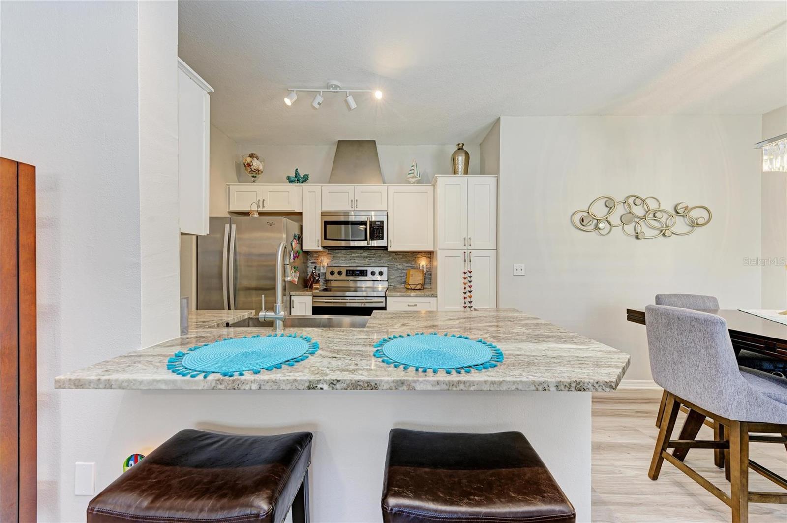 5923 TIDEWOOD AVE #6, SARASOTA, FL, 34231