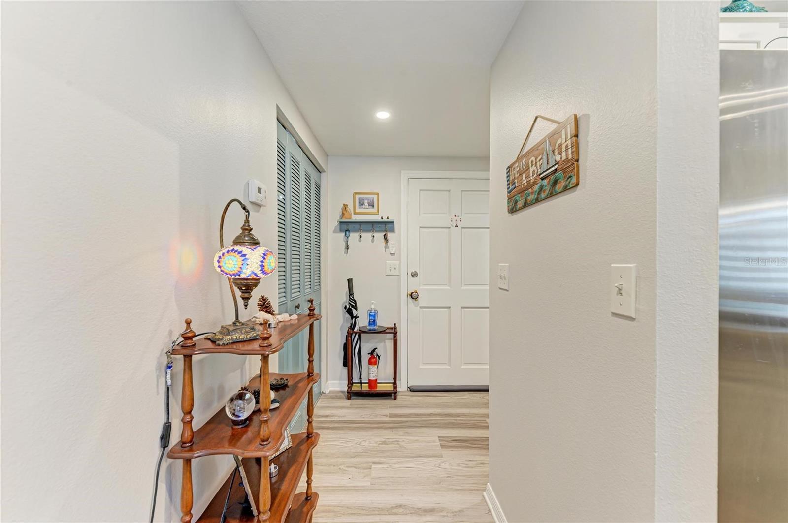 5923 TIDEWOOD AVE #6, SARASOTA, FL, 34231