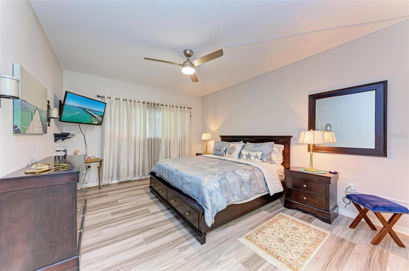 5923 TIDEWOOD AVE #6, SARASOTA, FL, 34231