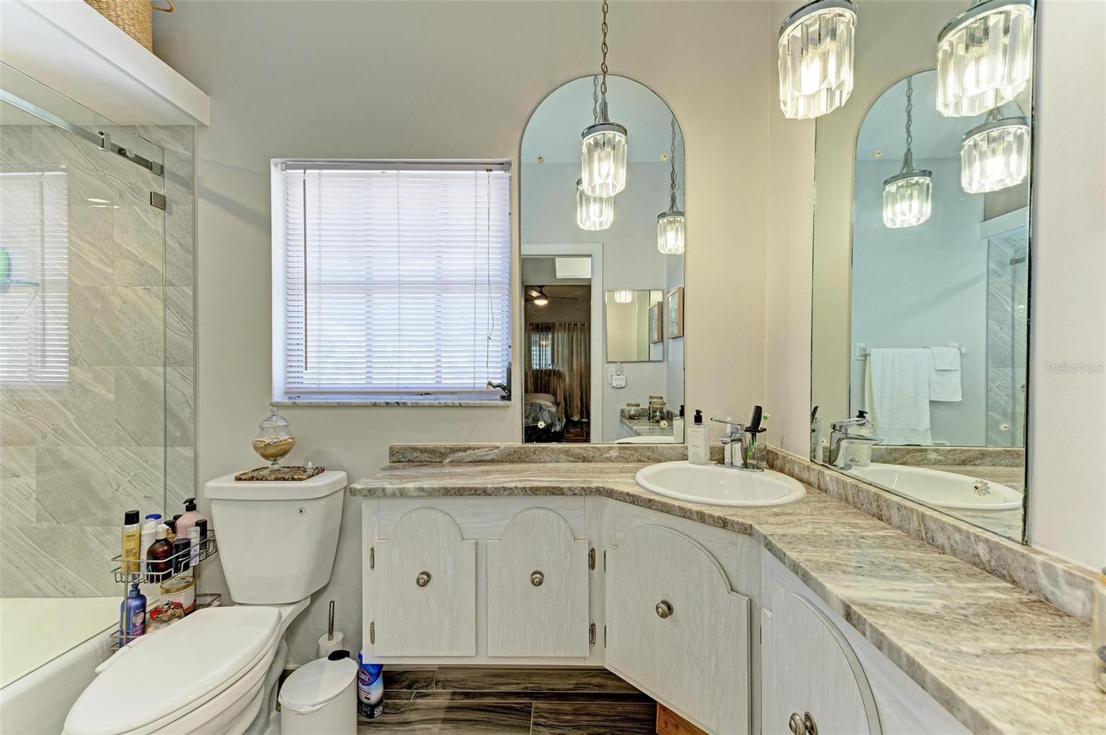 5923 TIDEWOOD AVE #6, SARASOTA, FL, 34231