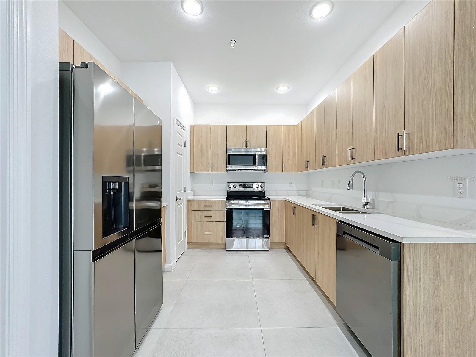1760 BARTON TOWNE CIR, SAINT CLOUD, FL, 34769