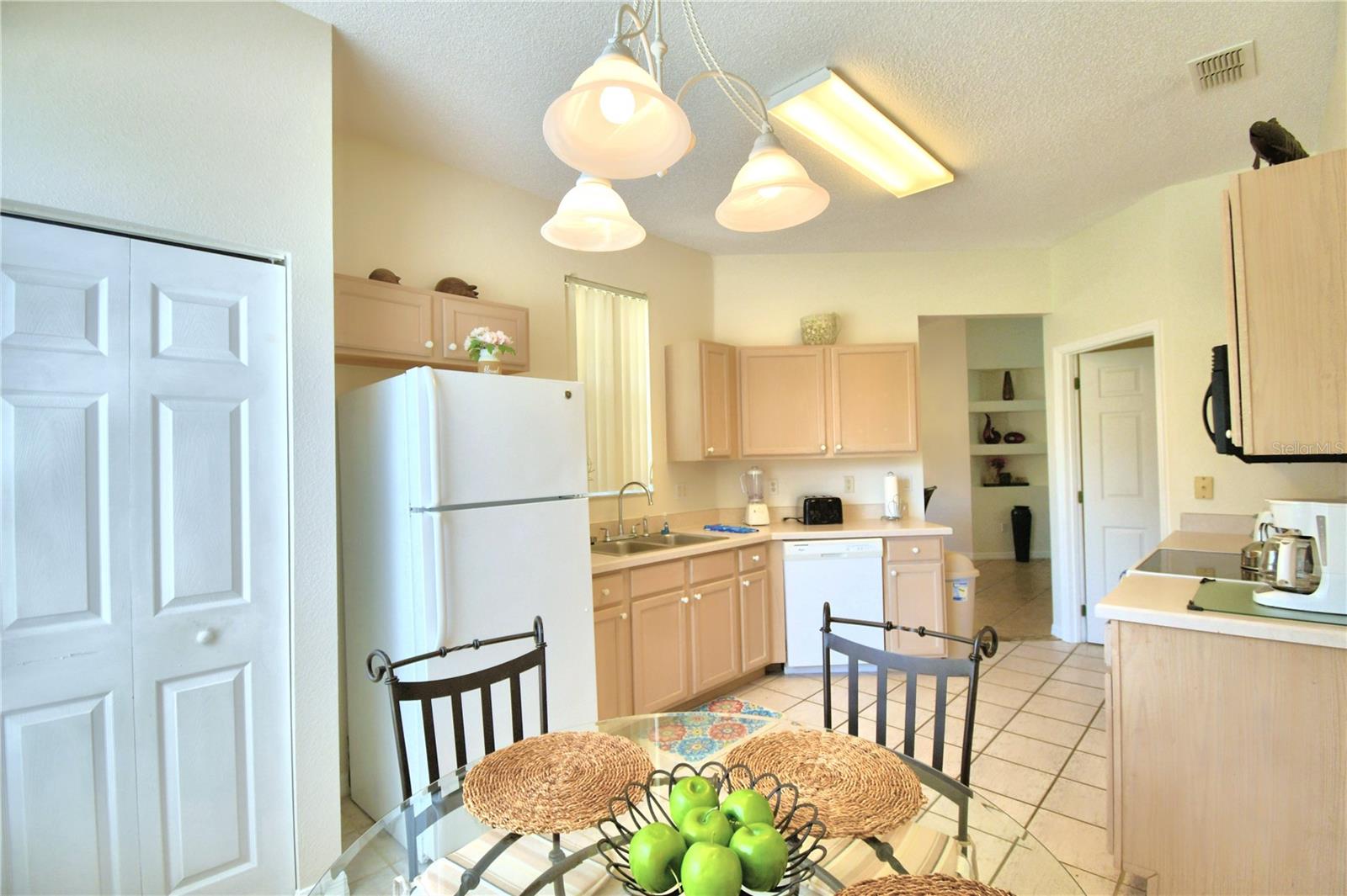 1608 FOREST HILLS LN, HAINES CITY, FL, 33844