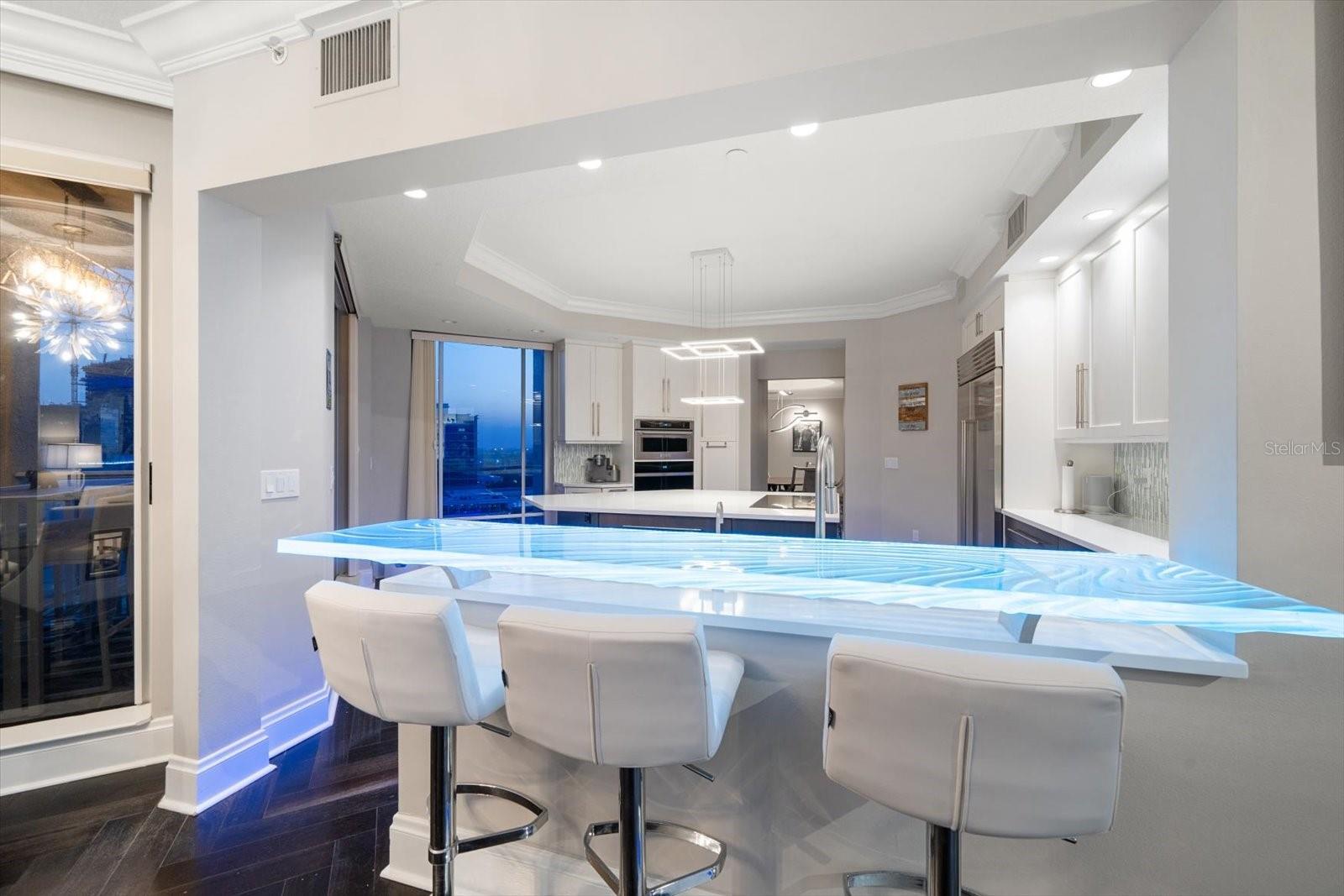 U8243966 Property Photo