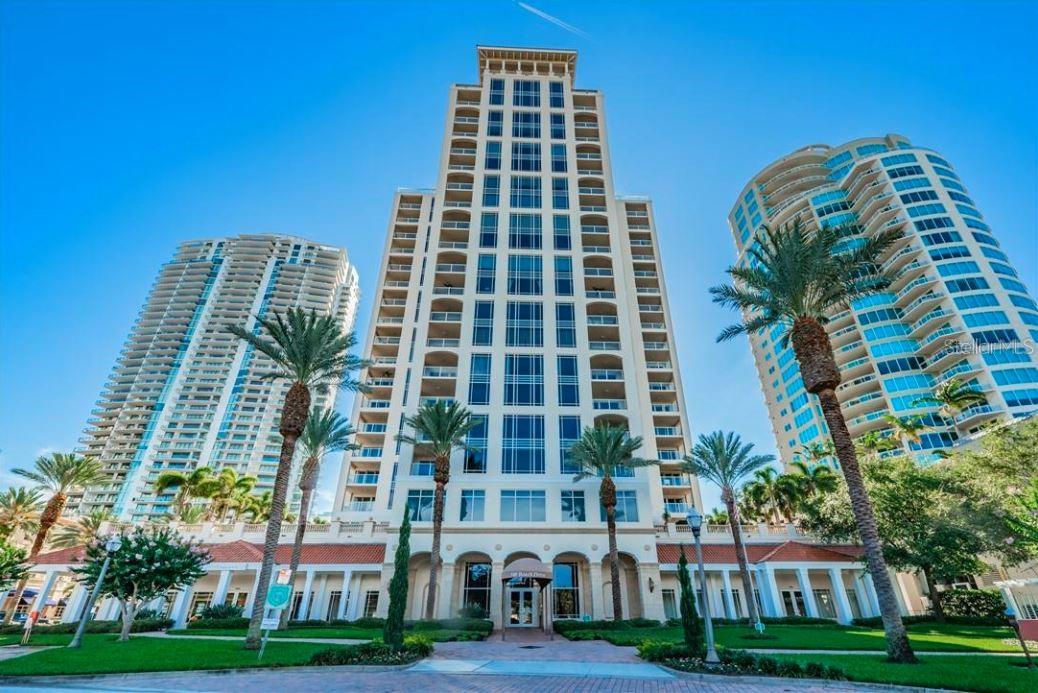 U8243966 Property Photo