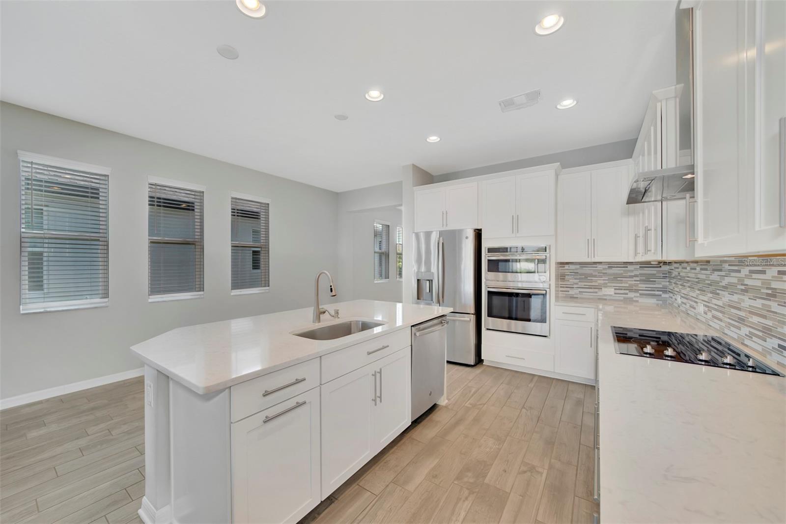 3659 QUIET DR, SARASOTA, FL, 34240