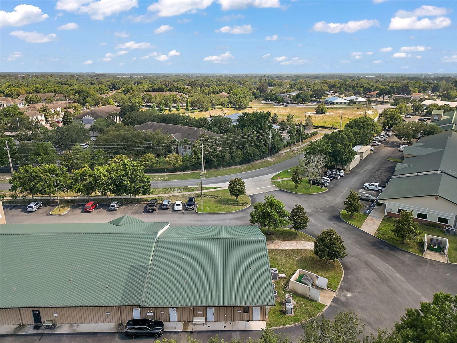 3651 LAKE CENTER DR, MOUNT DORA, FL, 32757