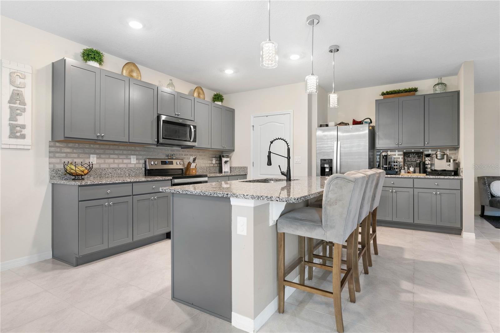225 SUNSET POINT DR, ORMOND BEACH, FL, 32174