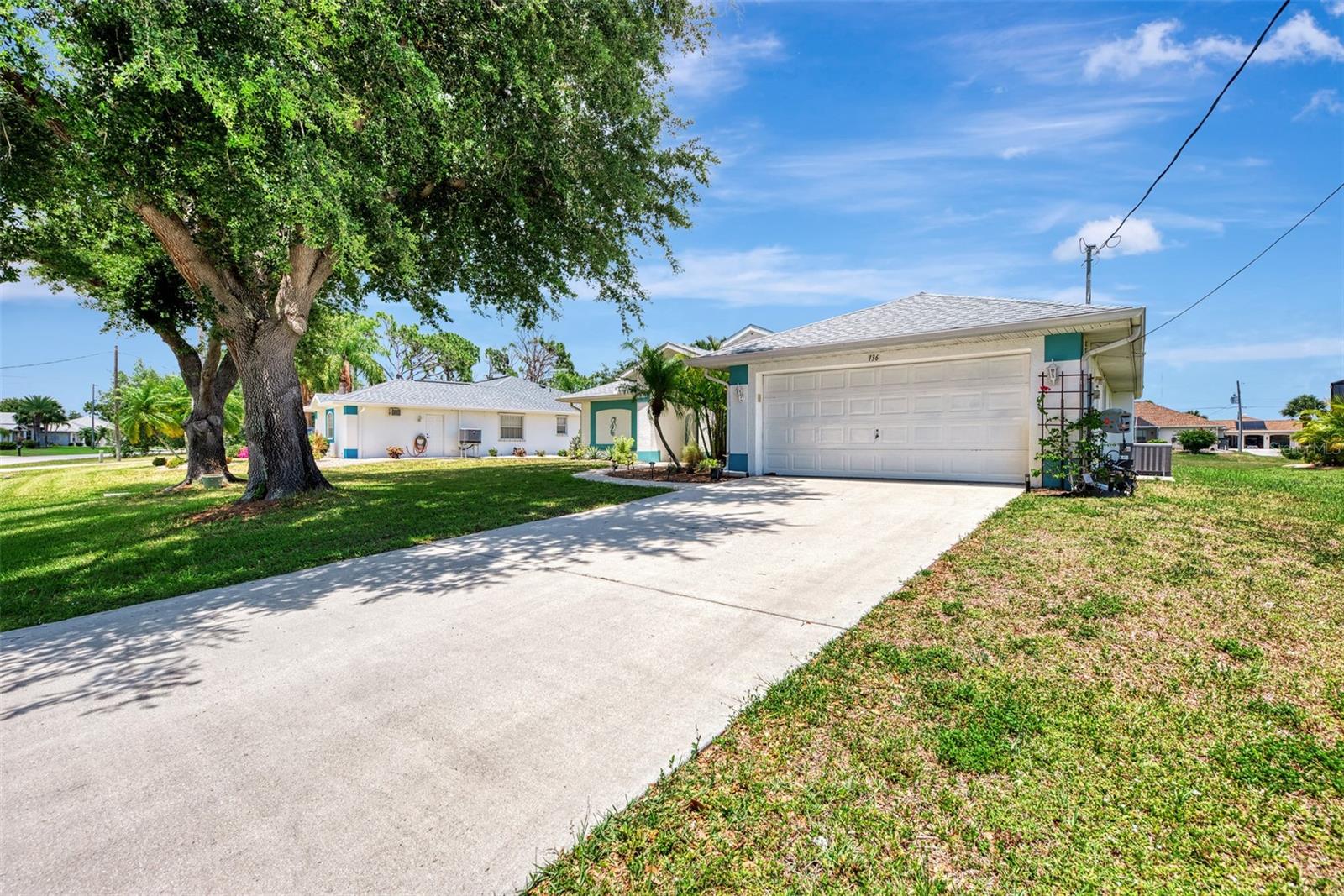 136 LONG MEADOW LN, ROTONDA WEST, FL, 33947