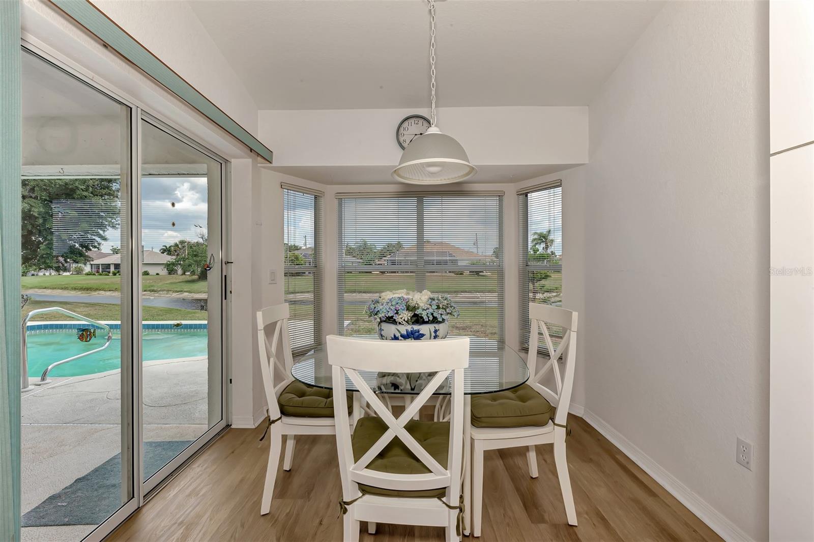 136 LONG MEADOW LN, ROTONDA WEST, FL, 33947