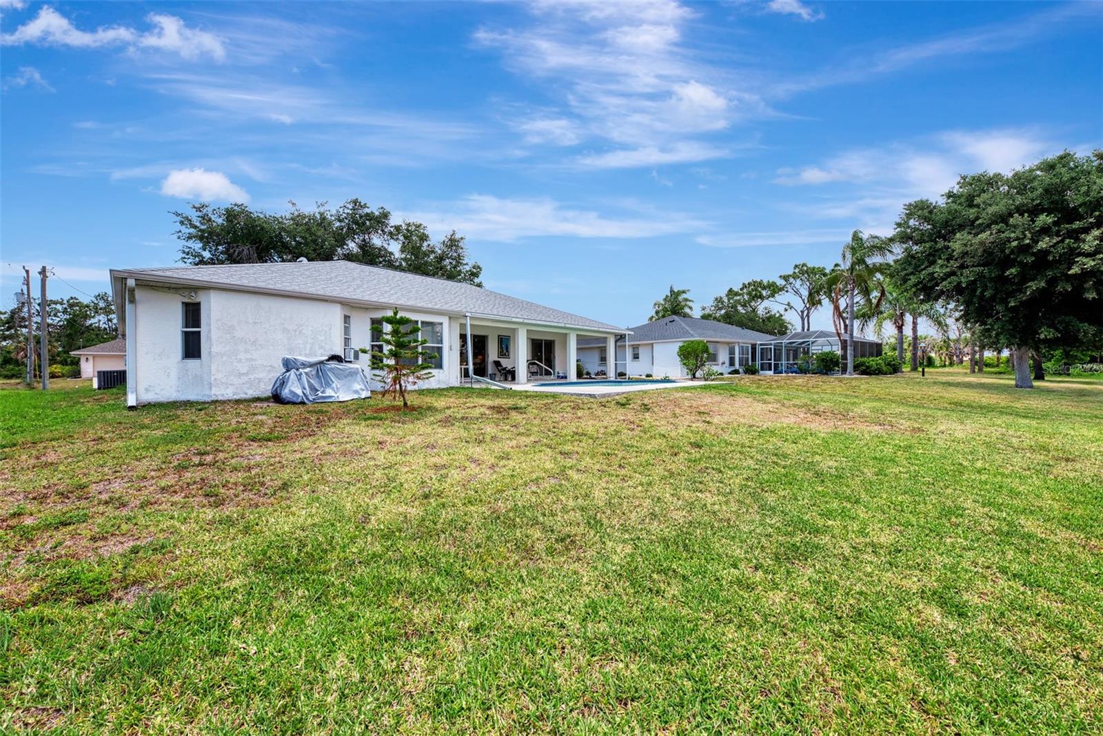 136 LONG MEADOW LN, ROTONDA WEST, FL, 33947