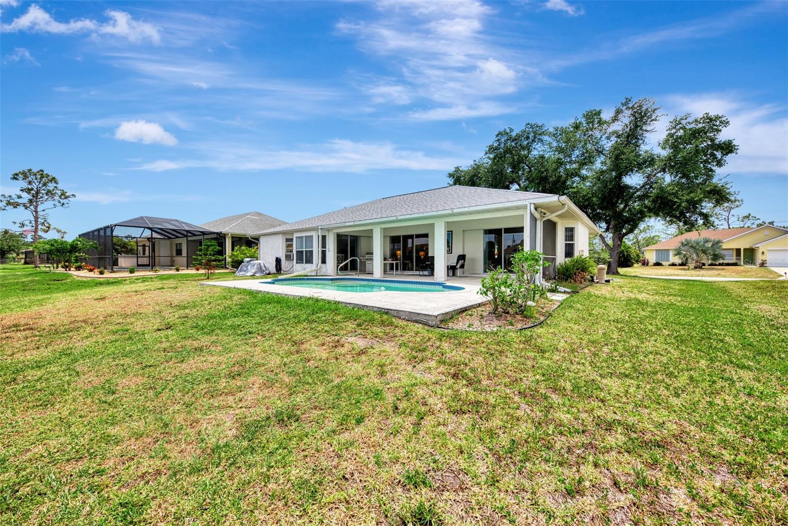 136 LONG MEADOW LN, ROTONDA WEST, FL, 33947