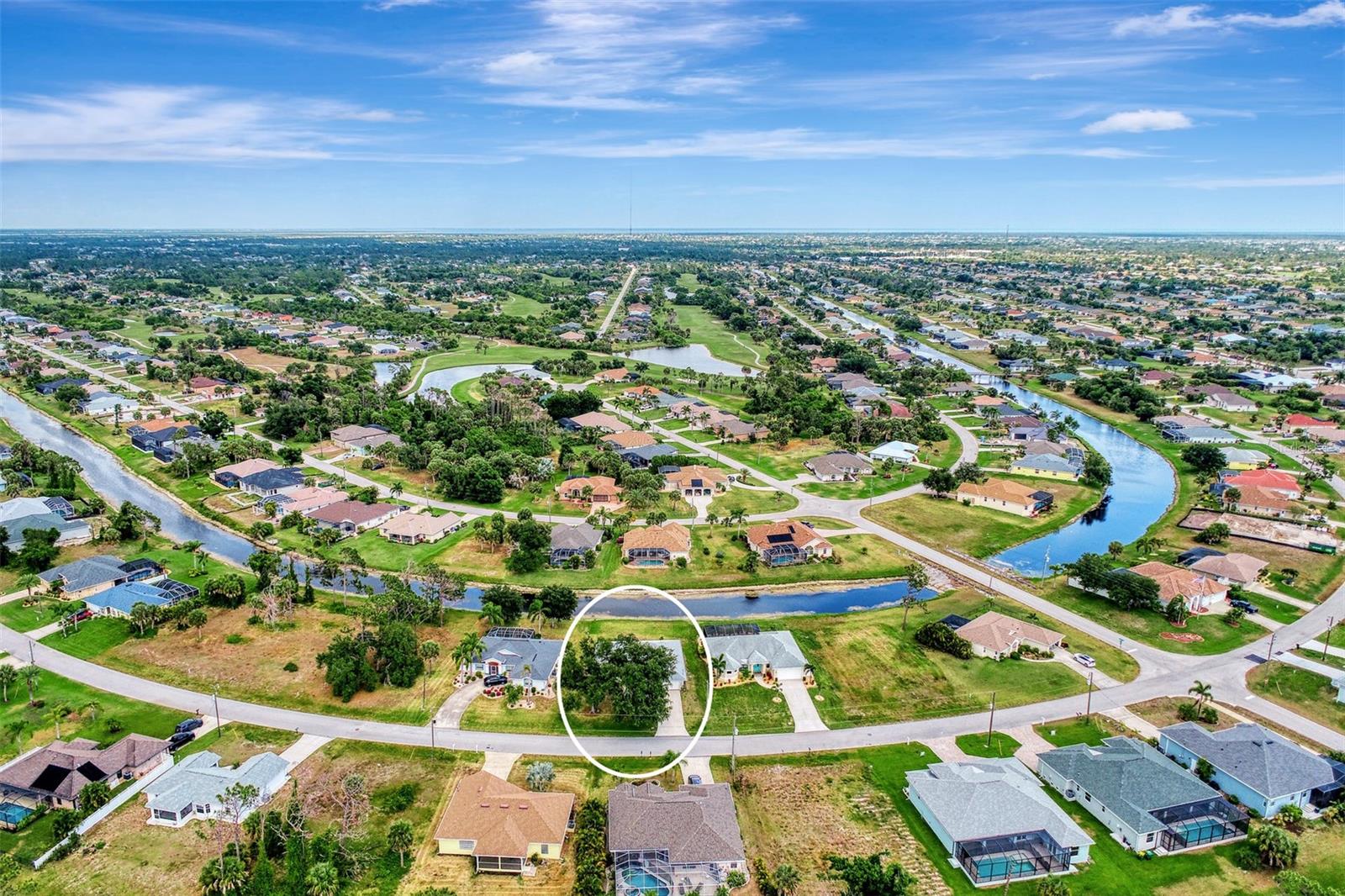 136 LONG MEADOW LN, ROTONDA WEST, FL, 33947