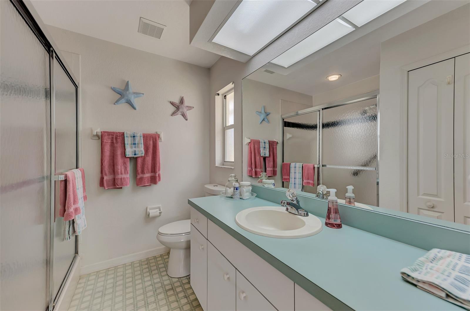 136 LONG MEADOW LN, ROTONDA WEST, FL, 33947