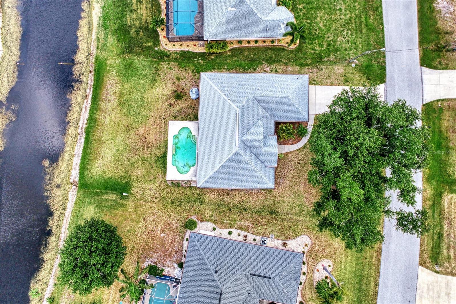 136 LONG MEADOW LN, ROTONDA WEST, FL, 33947