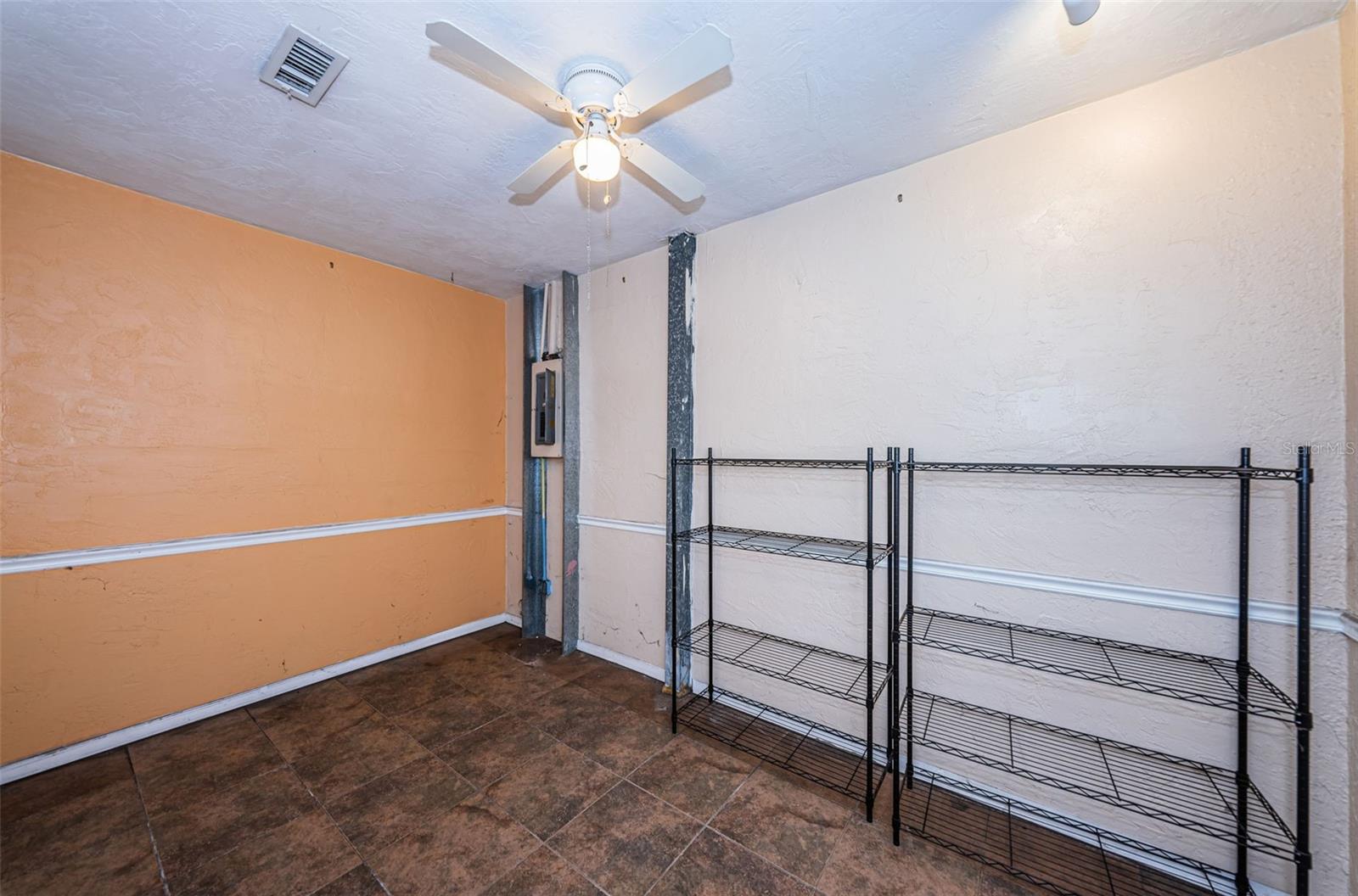 6975 301ST AVE N, CLEARWATER, FL, 33761