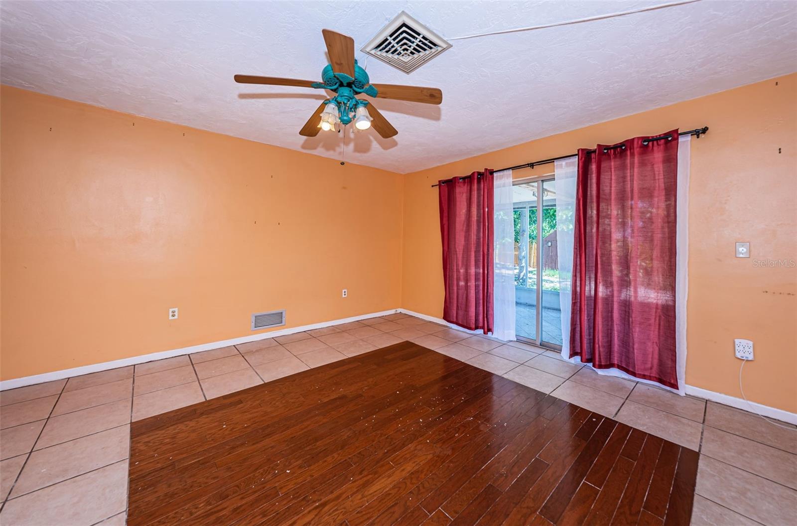 6975 301ST AVE N, CLEARWATER, FL, 33761
