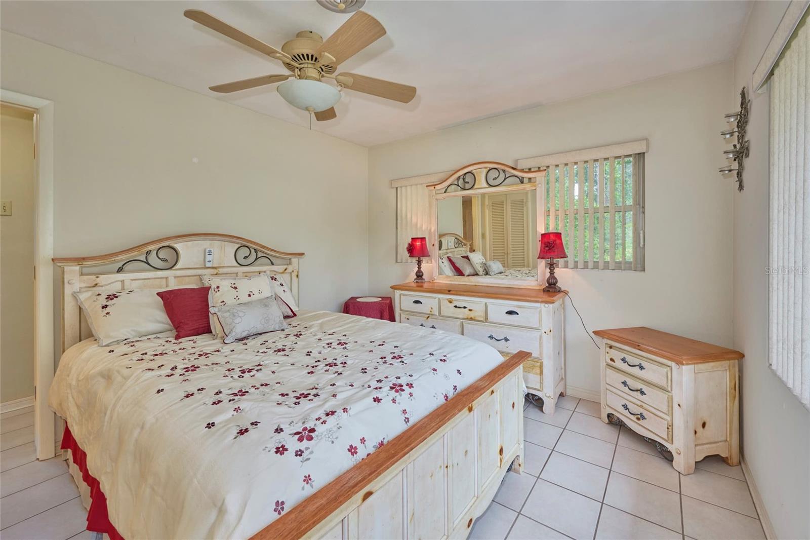 4450 VALENCIA DR, INDIAN LAKE ESTATES, FL, 33855