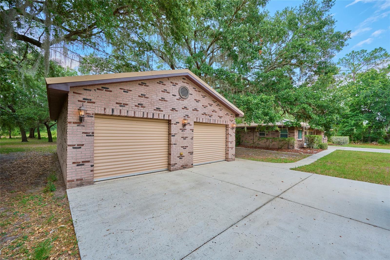 4450 VALENCIA DR, INDIAN LAKE ESTATES, FL, 33855