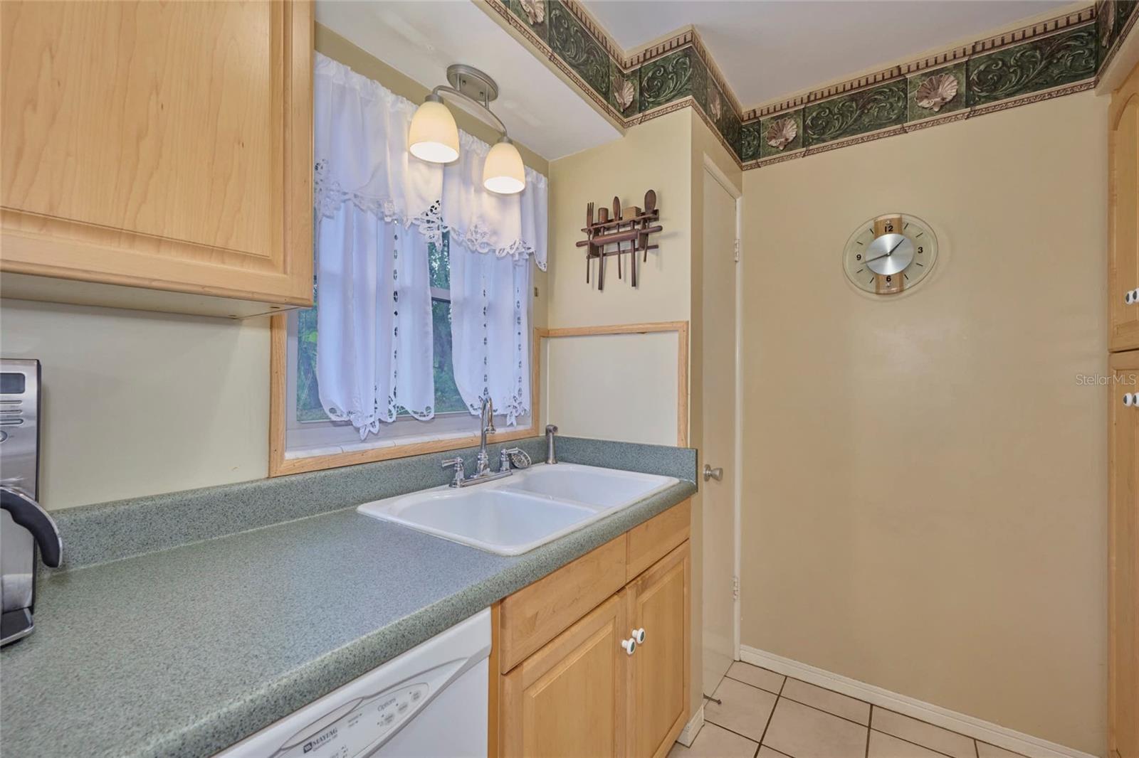 4450 VALENCIA DR, INDIAN LAKE ESTATES, FL, 33855