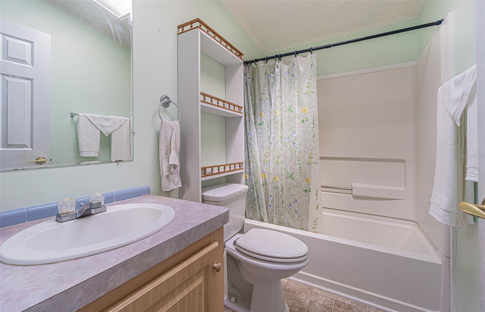 37643 LANDIS AVE, ZEPHYRHILLS, FL, 33541
