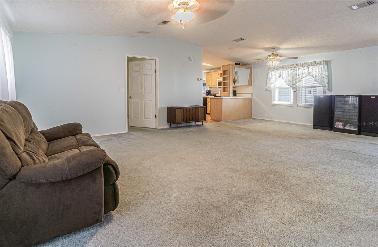 37643 LANDIS AVE, ZEPHYRHILLS, FL, 33541