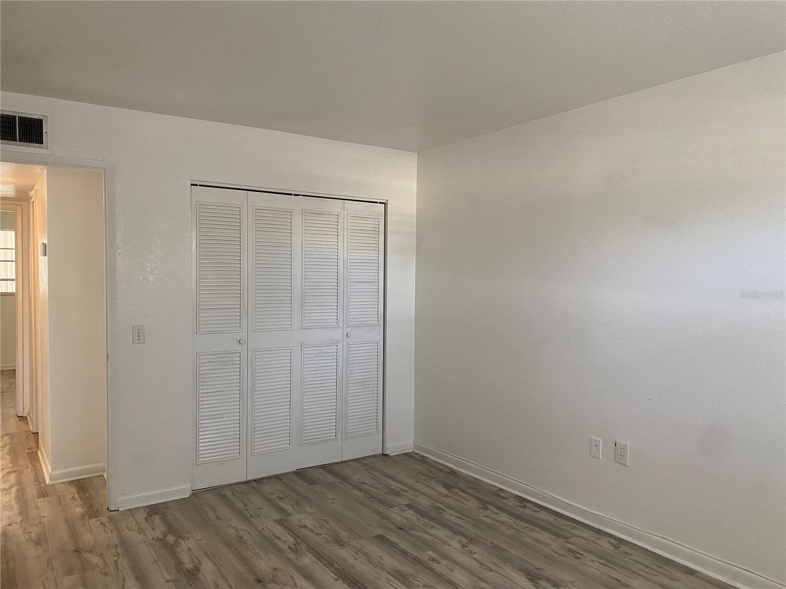 911 WASHINGTON AVE #212, LARGO, FL, 33770
