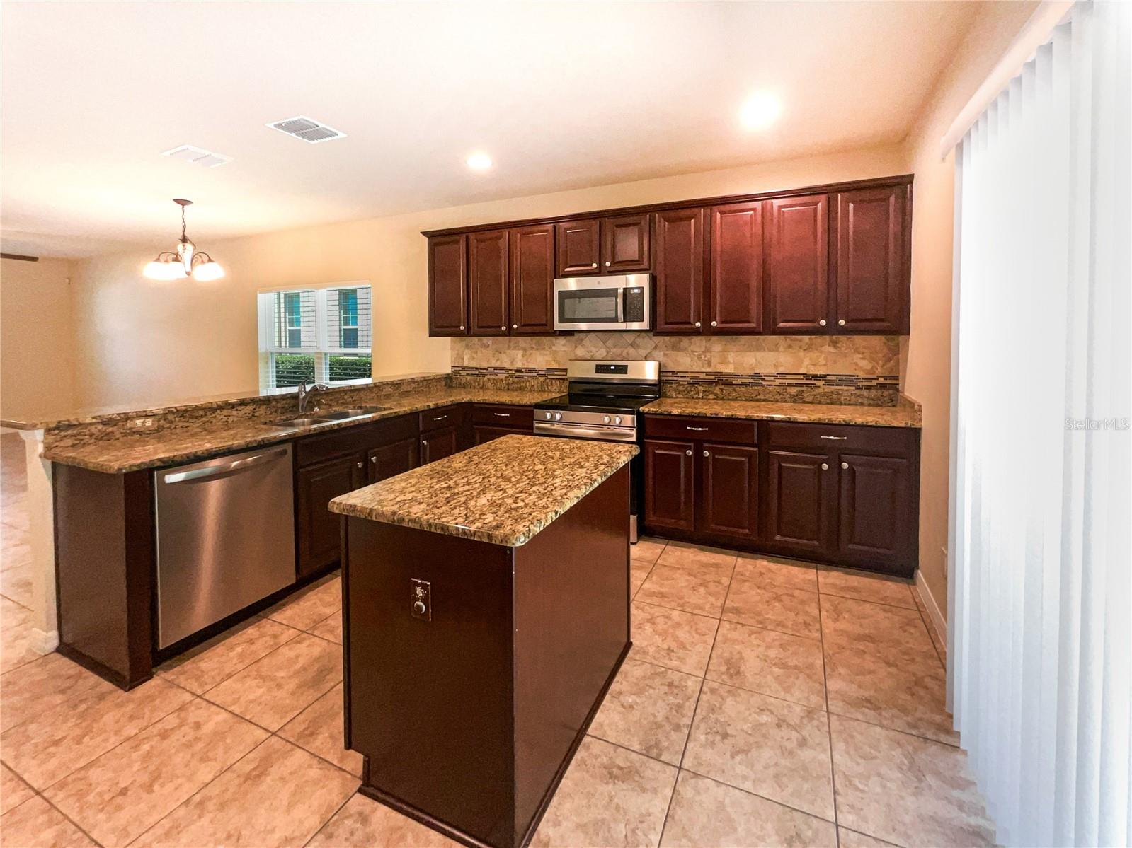 849 BENDING OAK TRL, WINTER GARDEN, FL, 34787