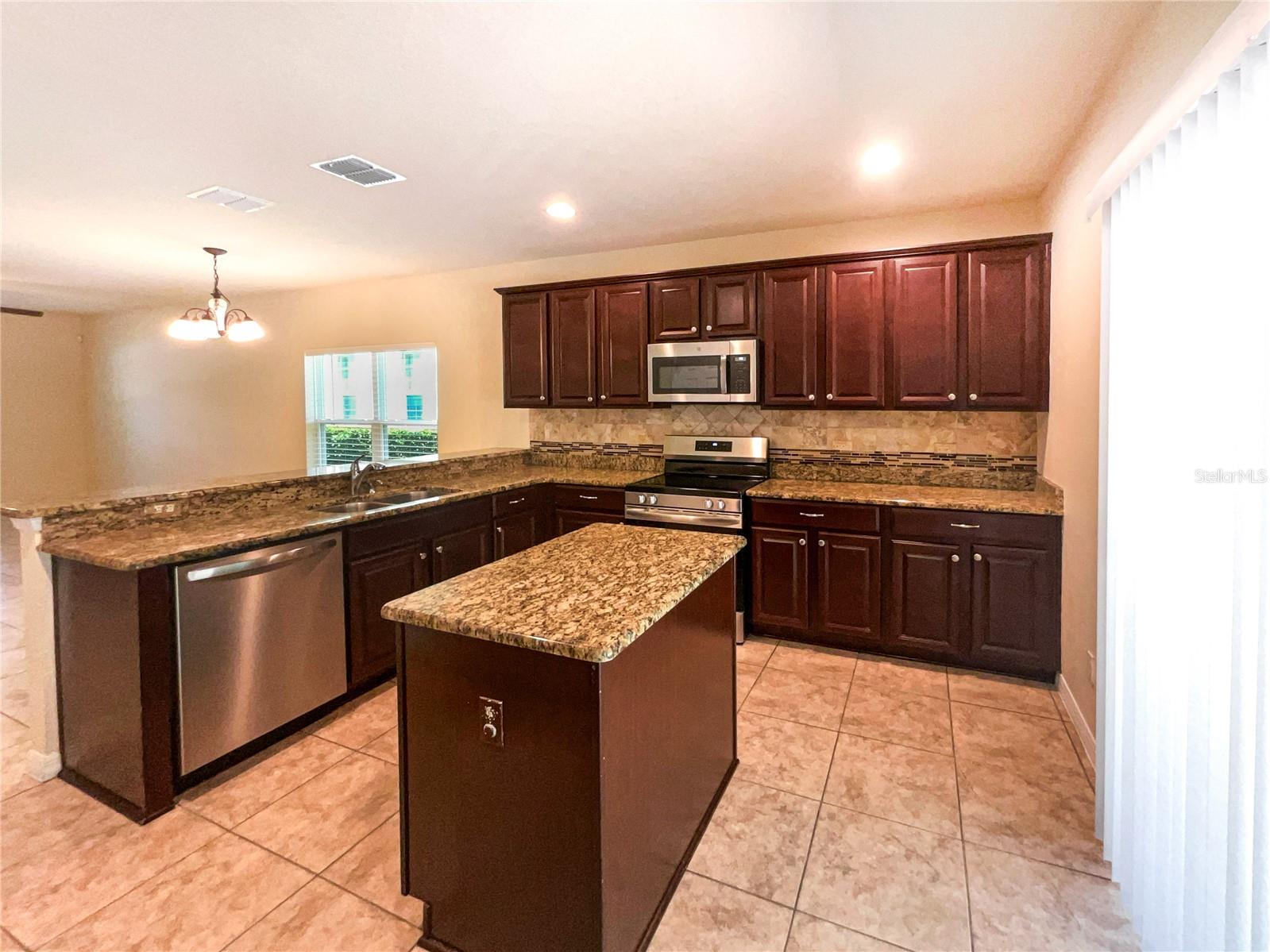 849 BENDING OAK TRL, WINTER GARDEN, FL, 34787