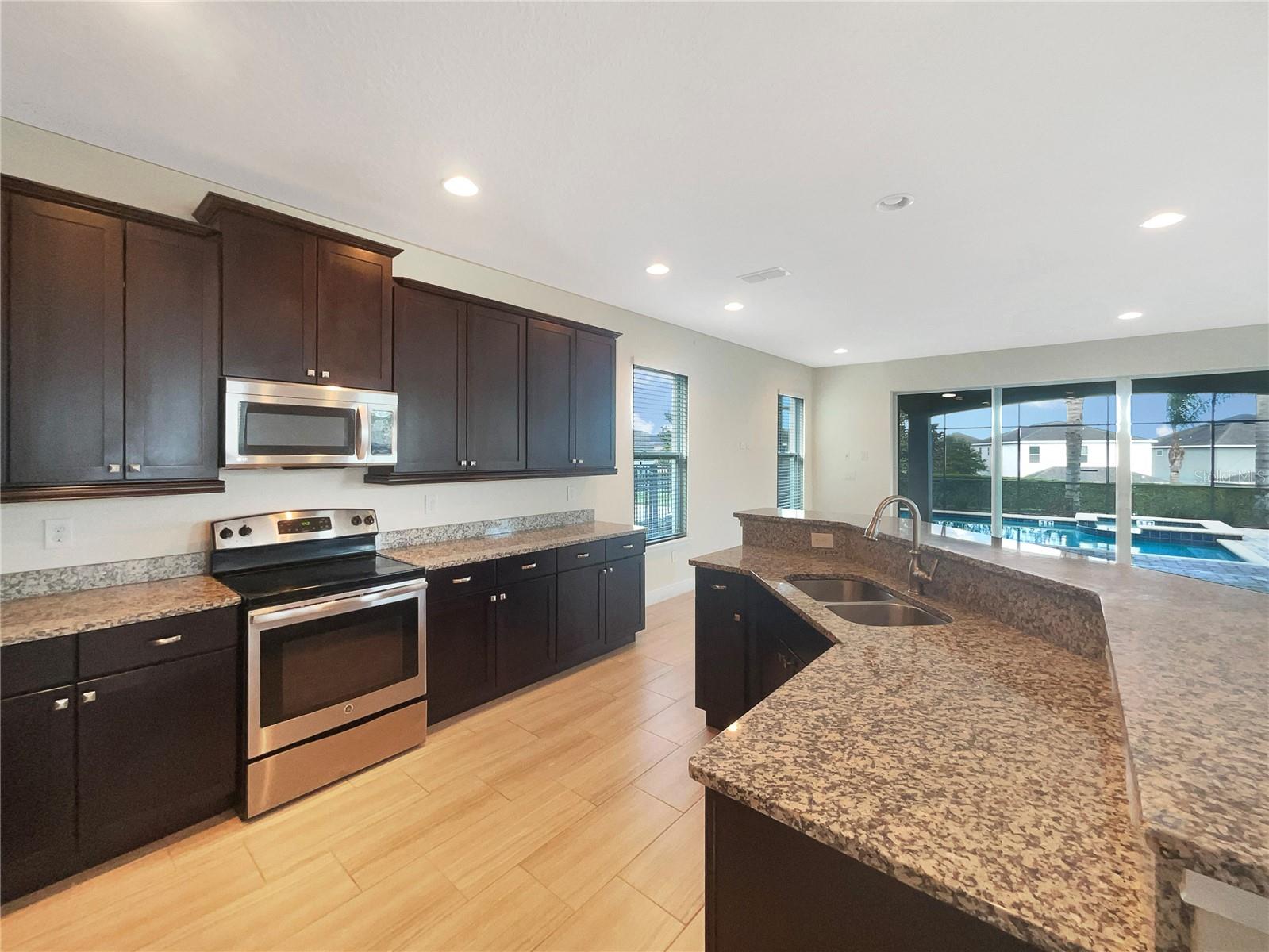 7574 MARKER AVE, KISSIMMEE, FL, 34747