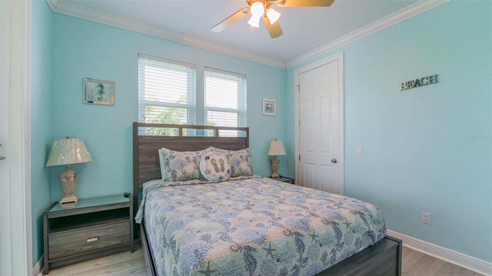 2203 AVENUE C #B, BRADENTON BEACH, FL, 34217