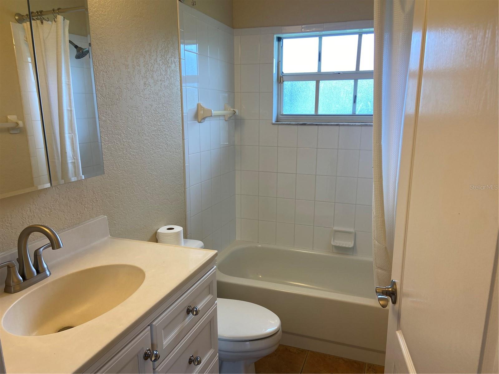 460 CHUBUT CT, PUNTA GORDA, FL, 33983