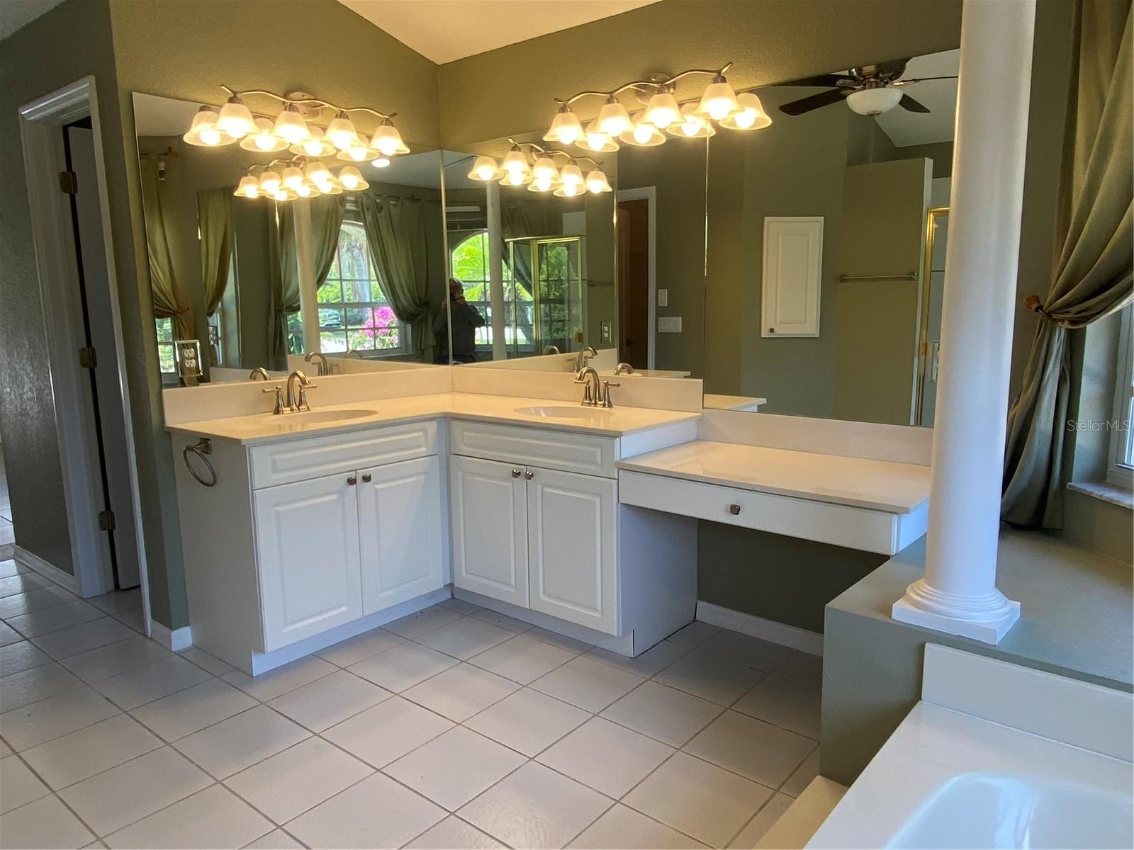460 CHUBUT CT, PUNTA GORDA, FL, 33983