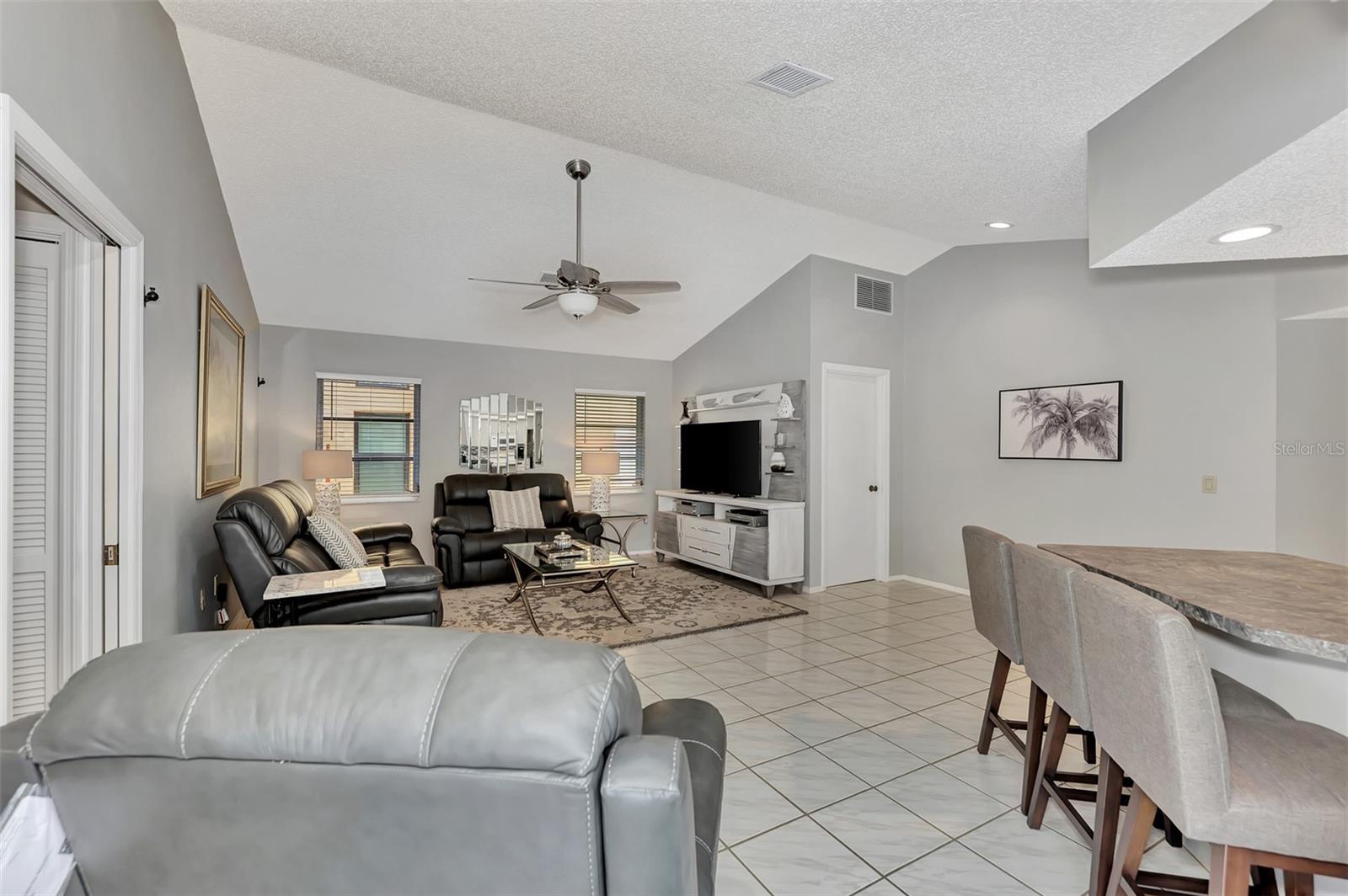 1567 WATERFORD DR, VENICE, FL, 34292