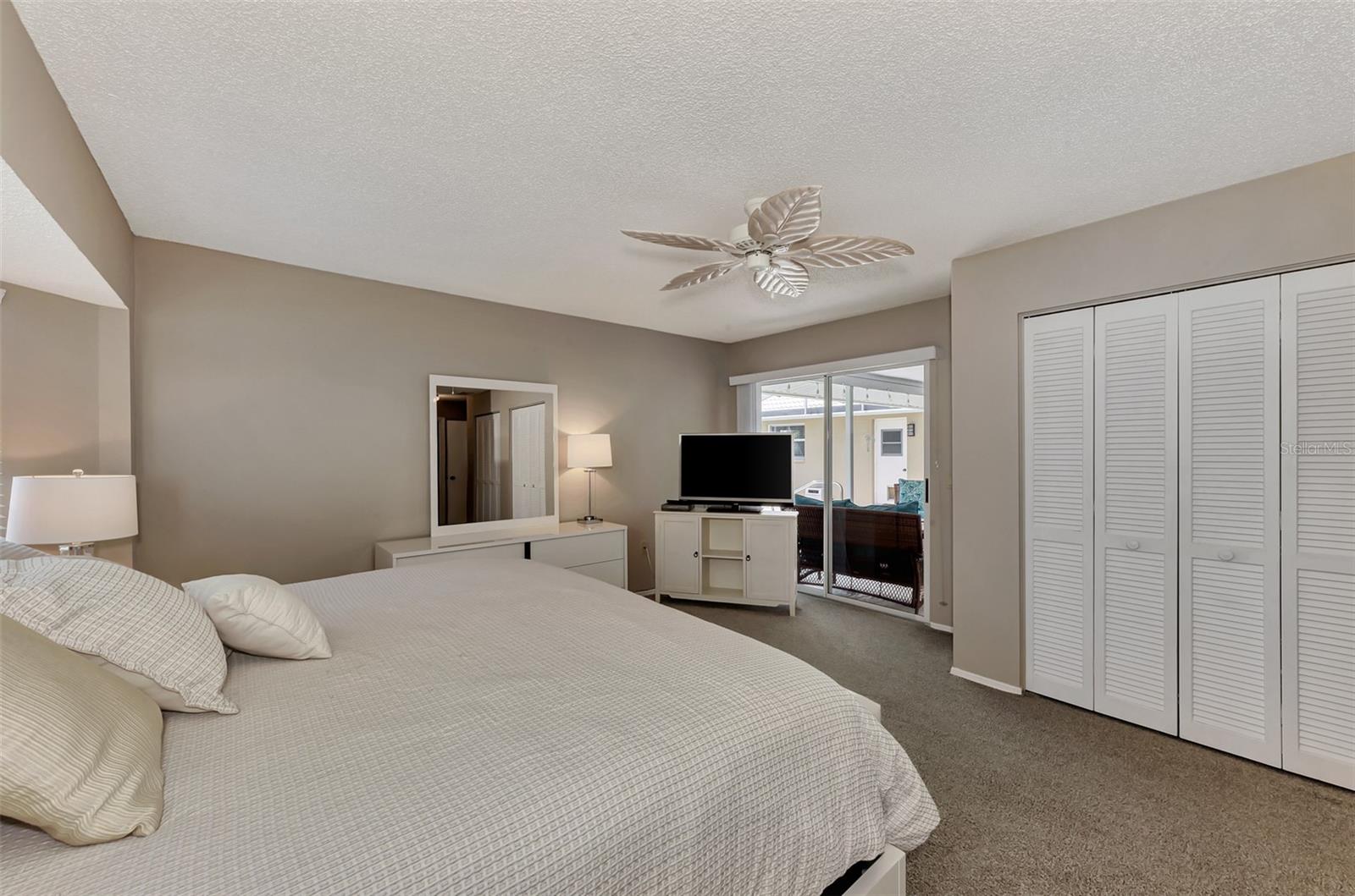 1567 WATERFORD DR, VENICE, FL, 34292