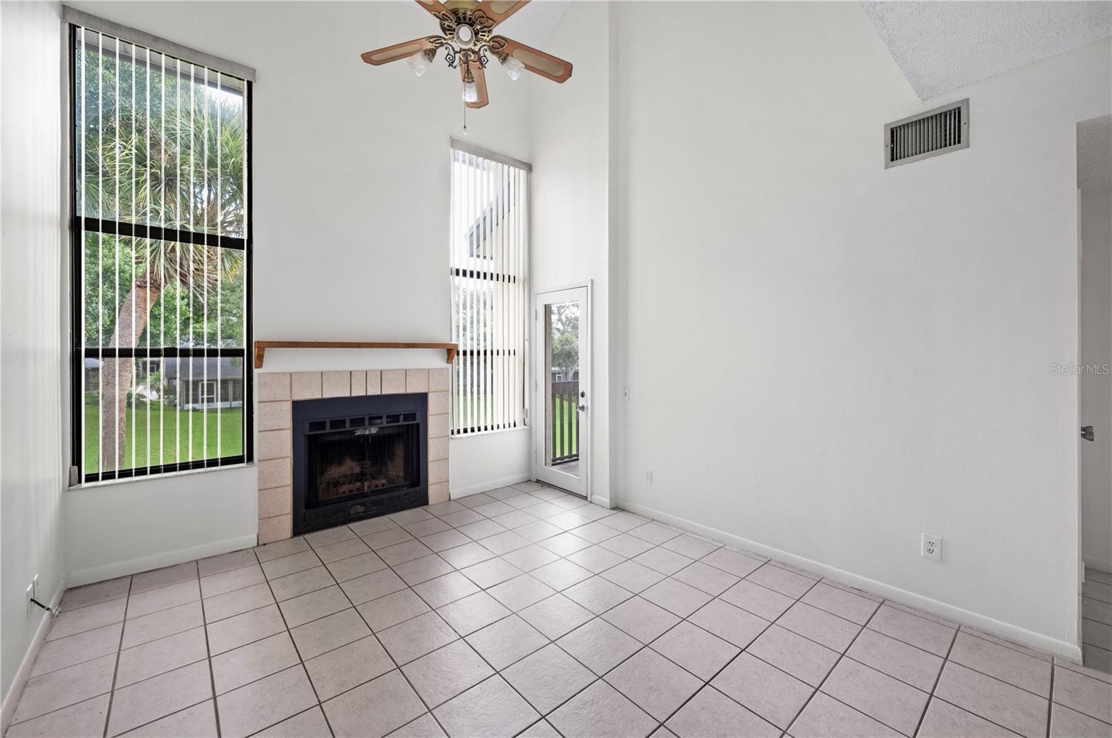 2040 SE SAN MARCOS DR #205, WINTER HAVEN, FL, 33880