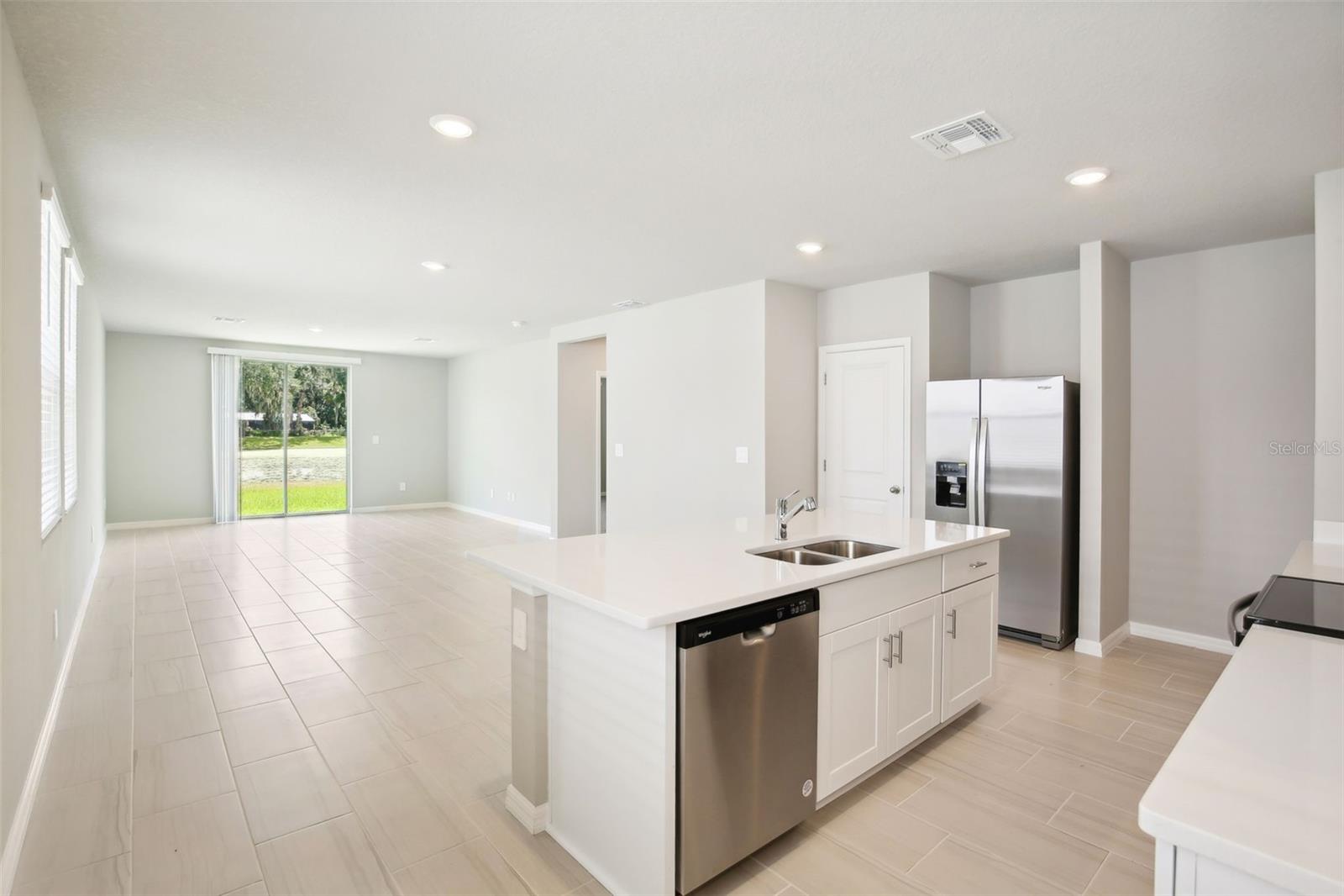 3716 RADIANT MOUNTAIN DR, PLANT CITY, FL, 33565