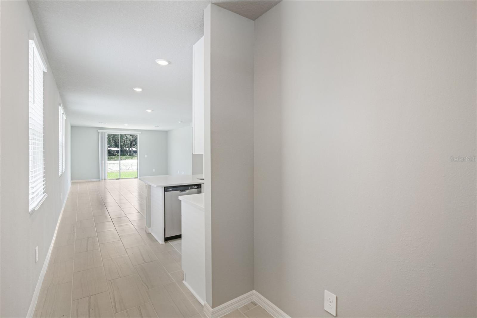 3716 RADIANT MOUNTAIN DR, PLANT CITY, FL, 33565